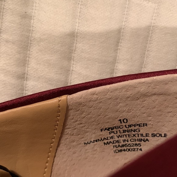 Express Women Satin Crystal Pumps SZ 10 - Picture 11 of 14